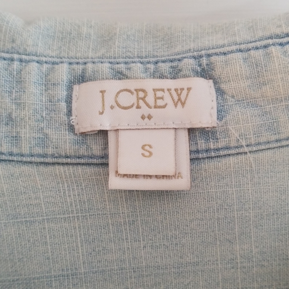Jcrew chambray denim high low button up top - Picture 2 of 6